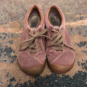 Keen Women's Canvas Shoes